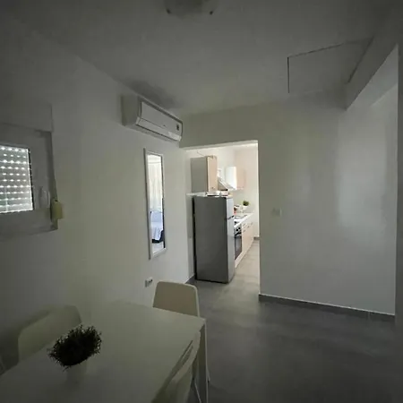 Fulir Apartment
